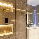 Banus - Golden Mile Carolina Park Marbella